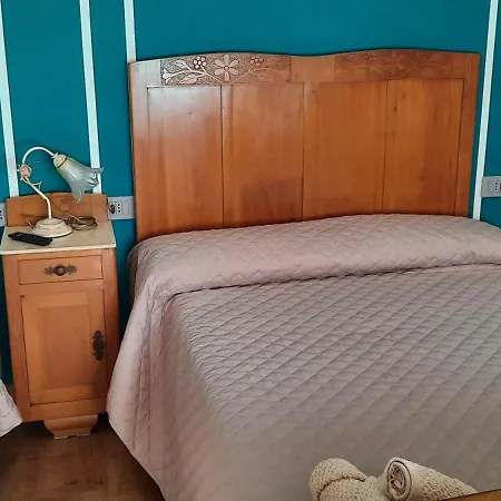 Casa Tonacchiolo לינה וארוחת בוקר *