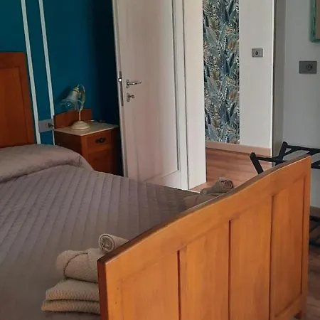 Casa Tonacchiolo לינה וארוחת בוקר Acquaria